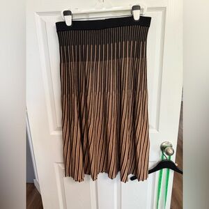 Women's NINETY CLOTHING CO Black And Tan knitted Pleated Midi Skirt Ombre XL